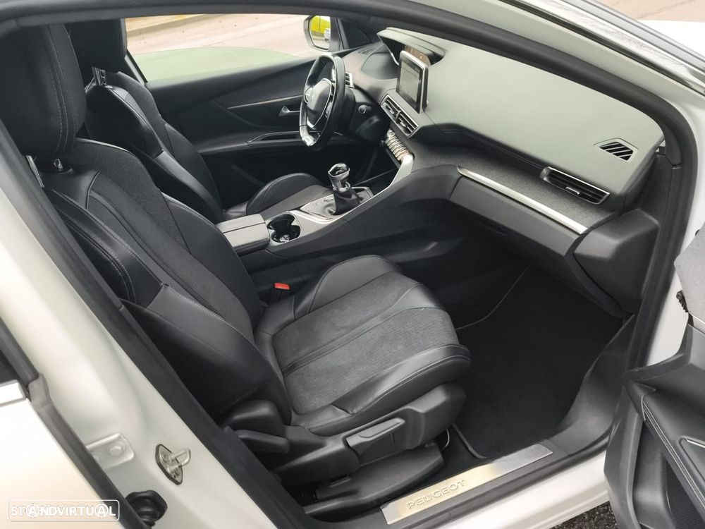 Peugeot 5008 1.5 BlueHDi GT Line - 10