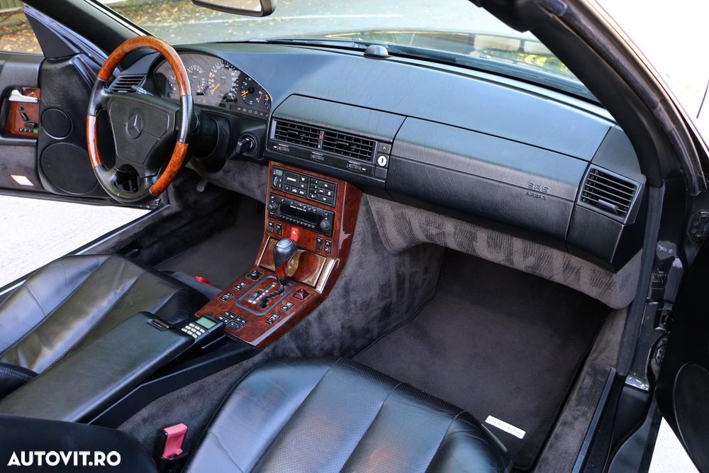 Mercedes-Benz SL - 11