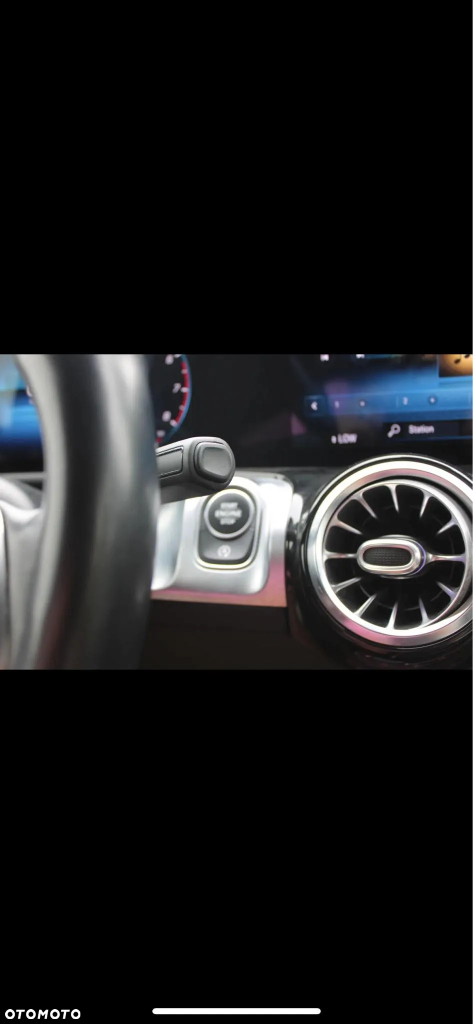 Mercedes-Benz GLB 250 4-Matic AMG Line 8G-DCT - 35