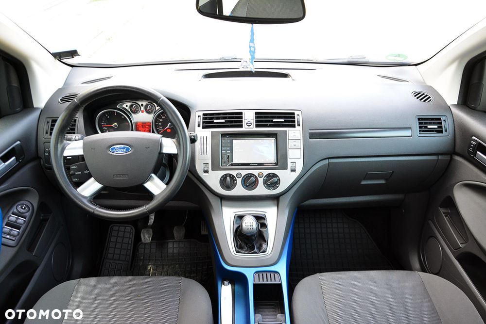 Ford Kuga 2.0 TDCi 2x4 Trend - 17