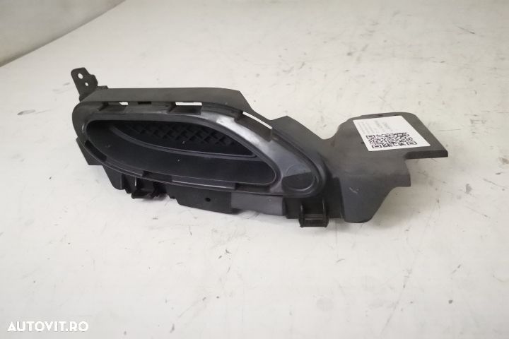 Ornament Tips Evacuare Falsa Dreapta Originala In Stare Buna Mercedes- - 3