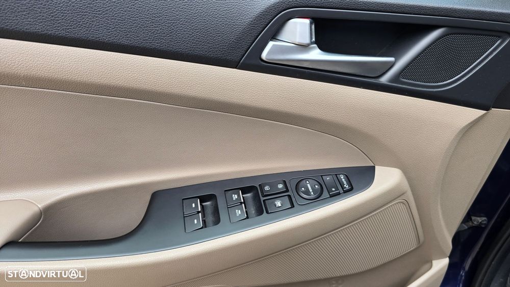 Hyundai Tucson 1.6 CRDi Premium+Pack Pele - 9