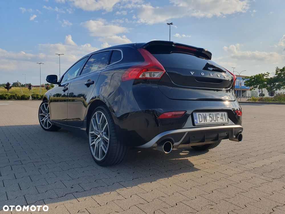 Volvo V40 T5 Drive-E Inscription - 4