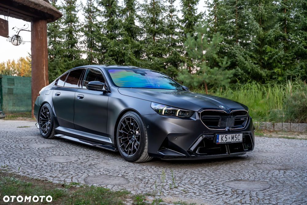 BMW M5 PHEV - 11