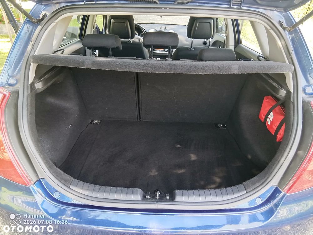 Kia Ceed 1.6 CRDi LX - 23
