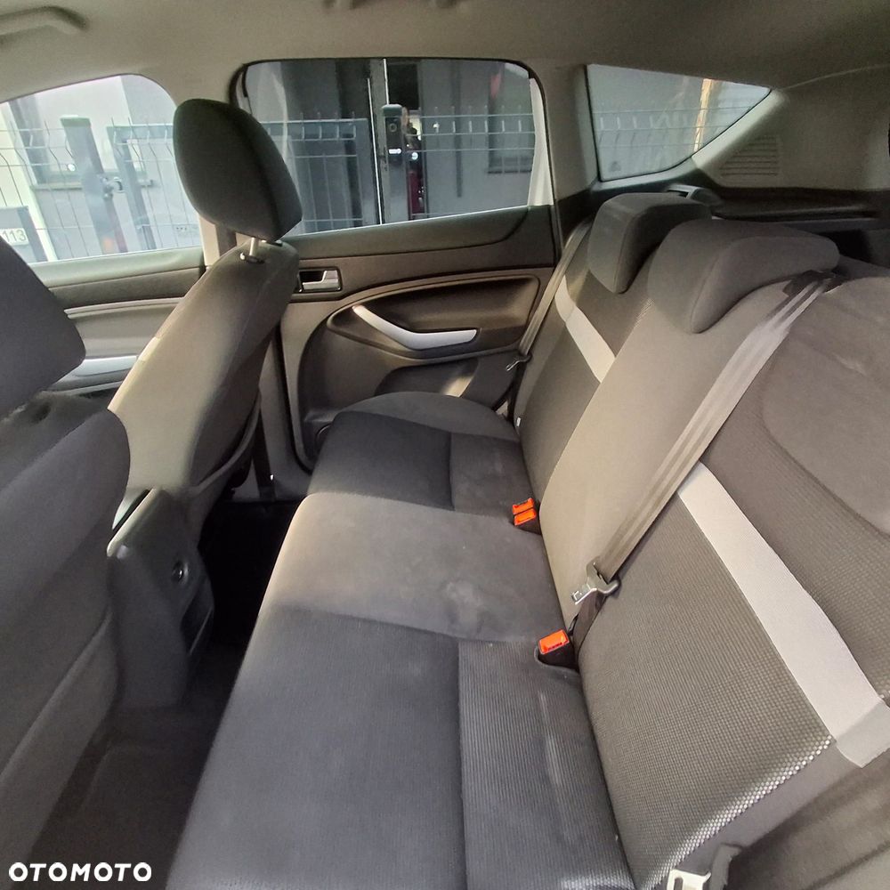 Ford Kuga 2.0 TDCi 4x4 SYNC - 12