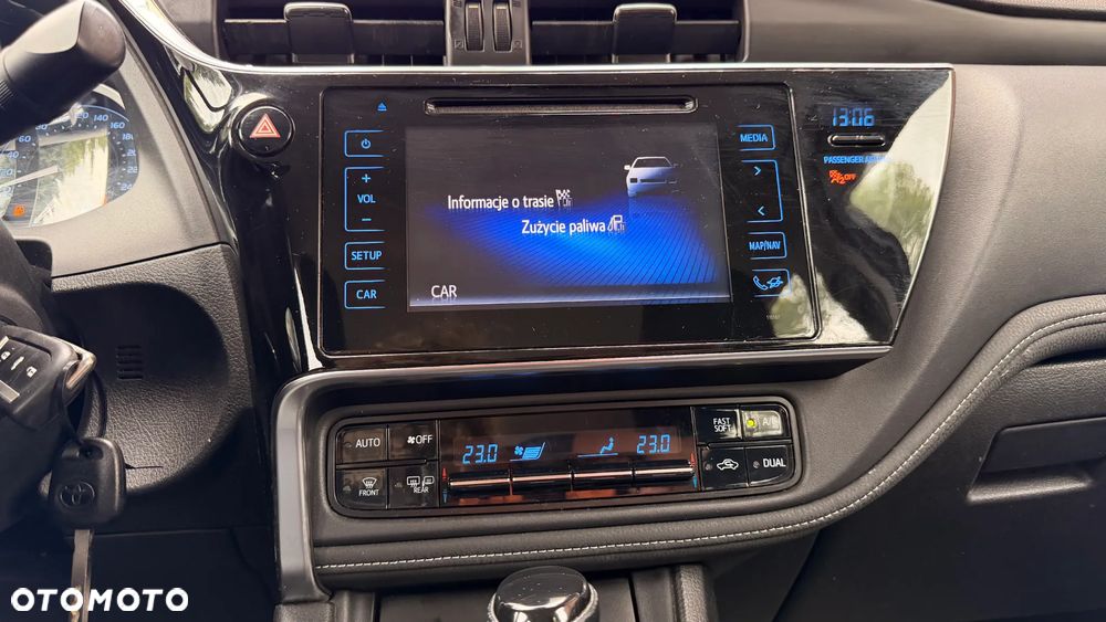Toyota Corolla 1.6 Premium MS - 22