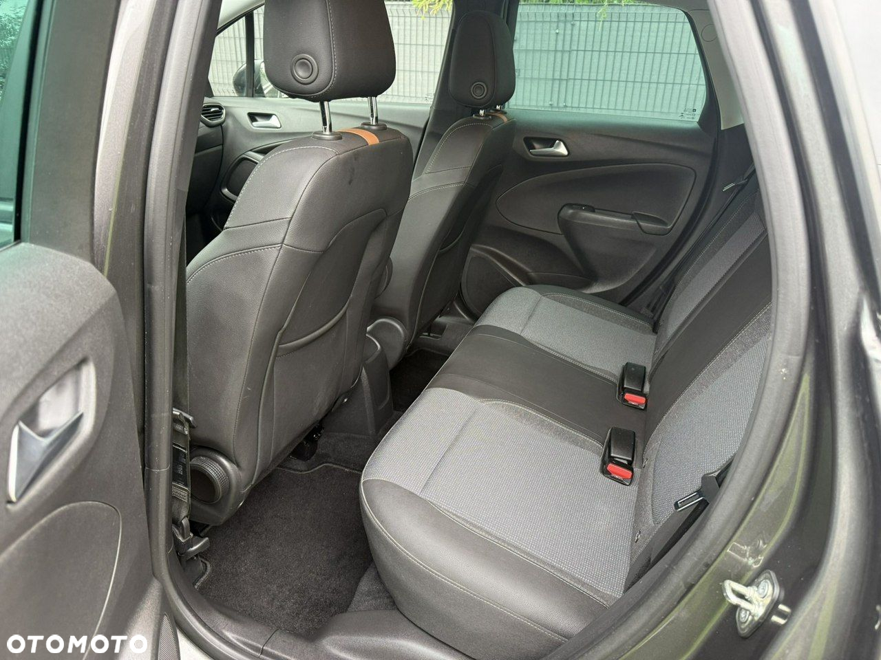 Opel Crossland - 8