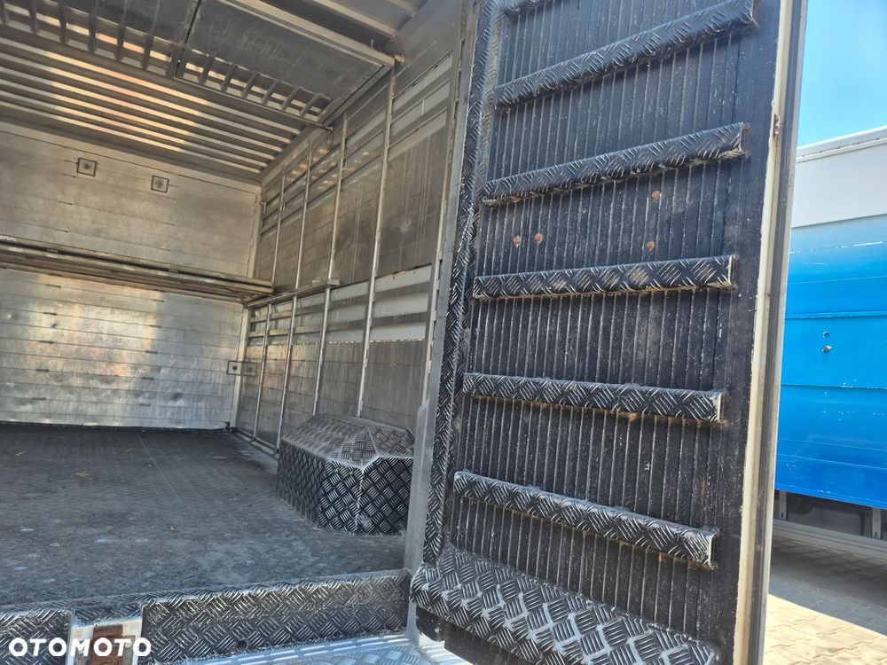 Renault MASTER KONIOWÓZ 1800KG ŁADOWNOSC DO PRZEWOZU ZWIERZAT BYDŁA KLIMA - 14