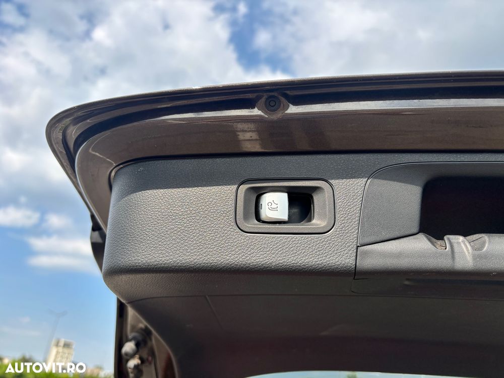 Mercedes-Benz GLC 220 d 4MATIC 9G-TRONIC - 9
