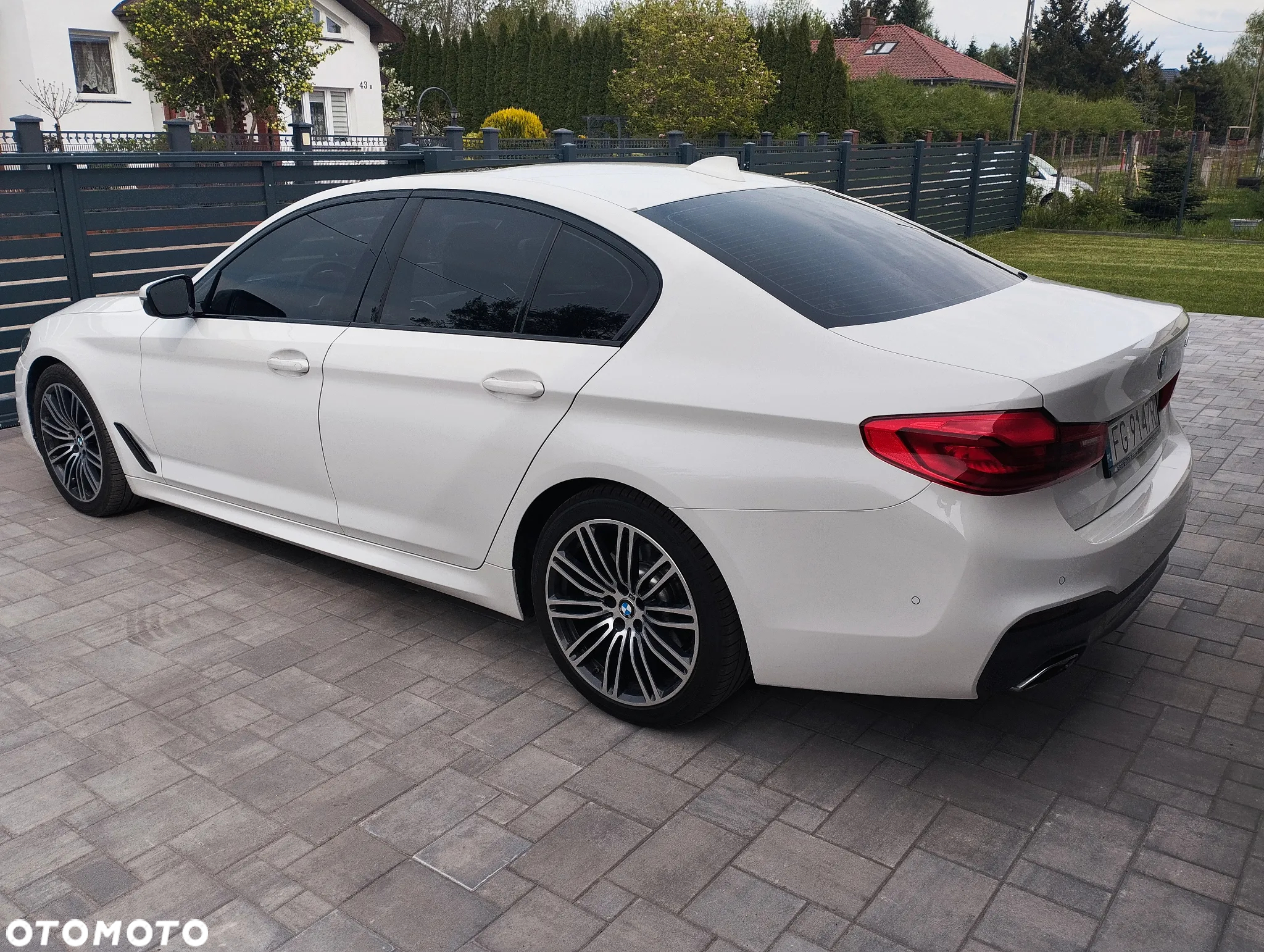 BMW Seria 5 530i - 11