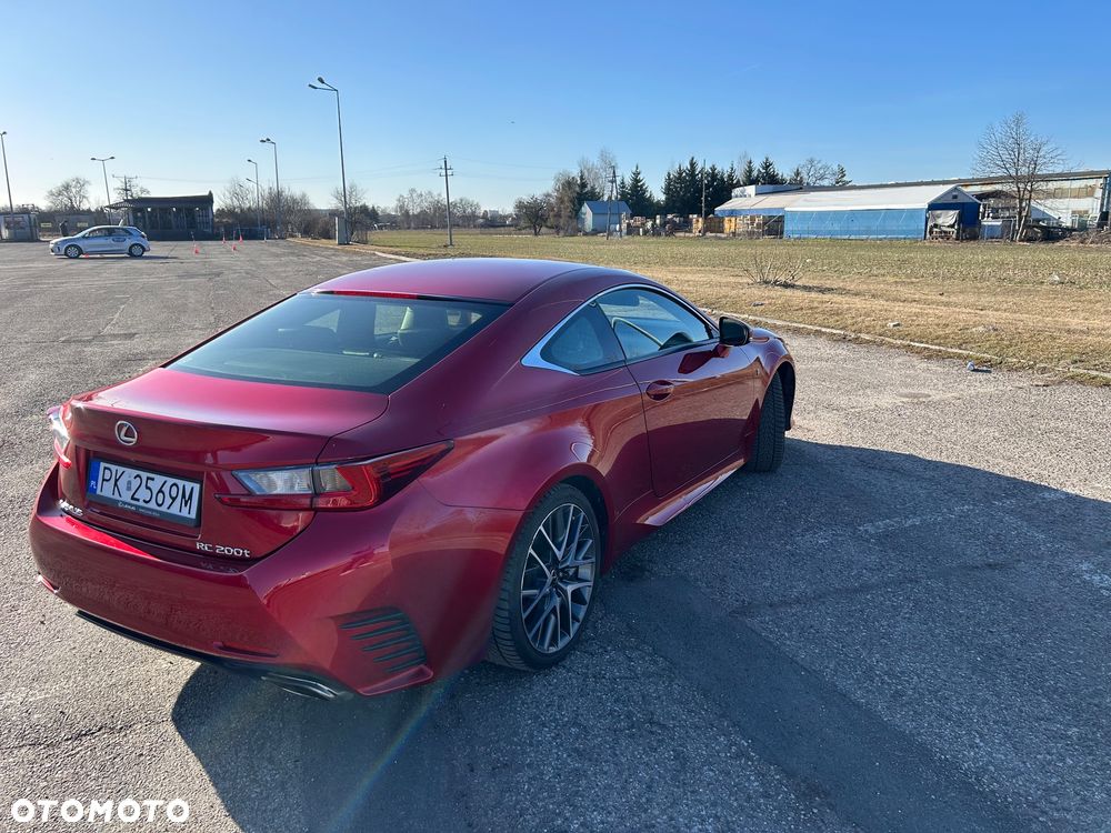 Lexus RC 200t / 300 F Sport - 7