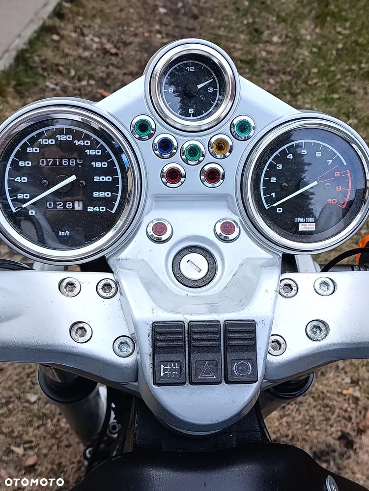 BMW R - 4