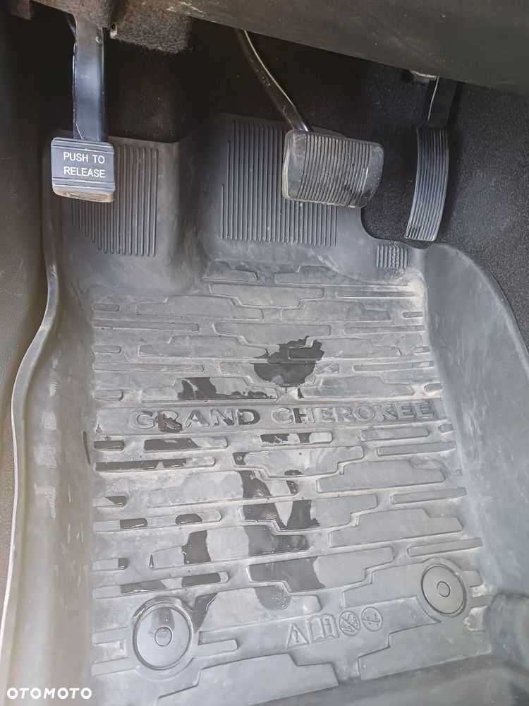 Jeep Grand Cherokee 3.6 V6 Laredo - 18