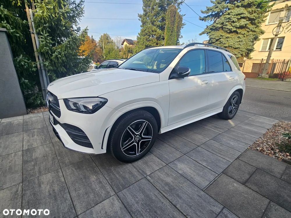Mercedes-Benz GLE 300 d 4-Matic - 1