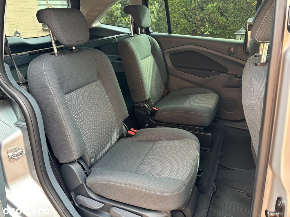 Ford Grand C-MAX 1.6 TDCi Edition - 23
