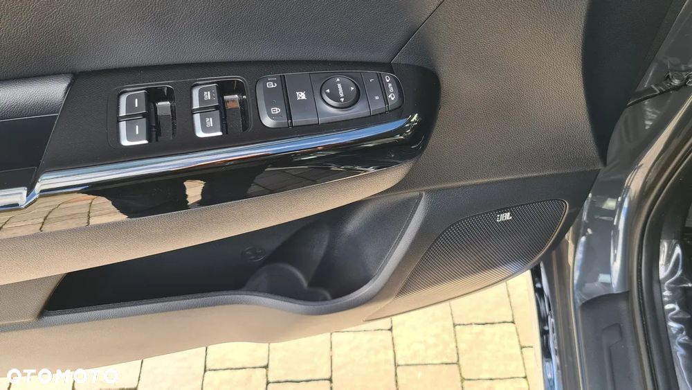 Kia Sportage 1.6 GDI L Business Line Plus 2WD - 23