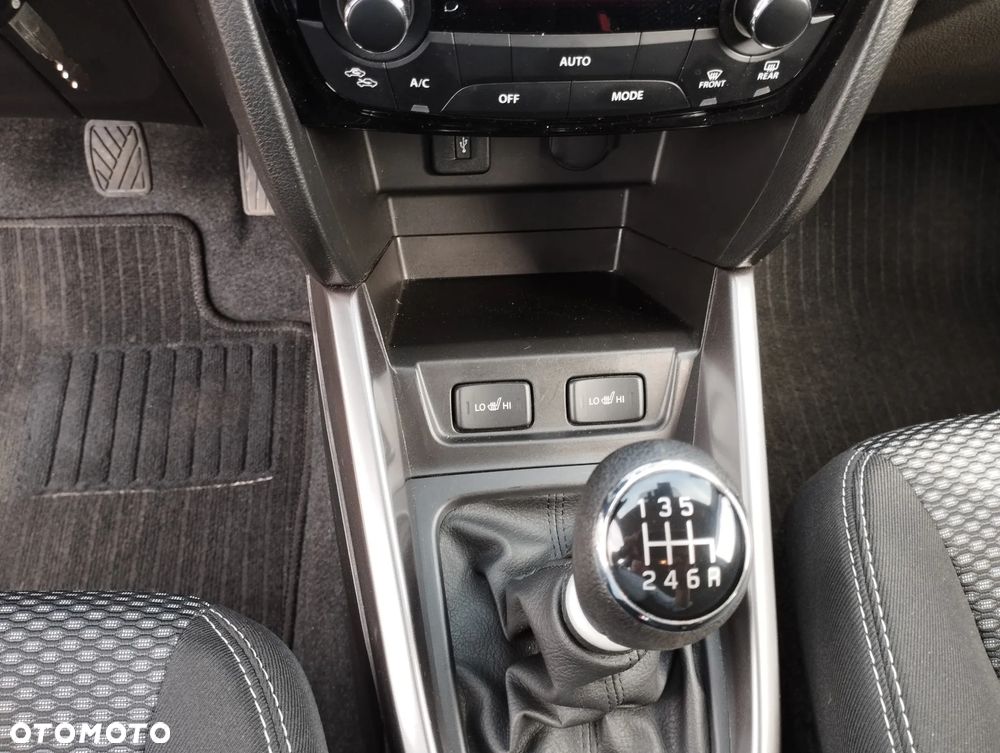 Suzuki Vitara 1.4 Boosterjet SHVS Premium 2WD - 23