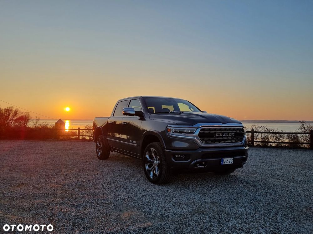 RAM 1500 5.7 Crew Cab Limited - 1