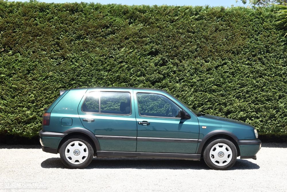 VW Golf 1.6 GT - 21
