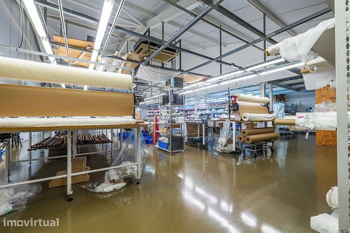 Armazém  para venda - Grande imagem: 3/50