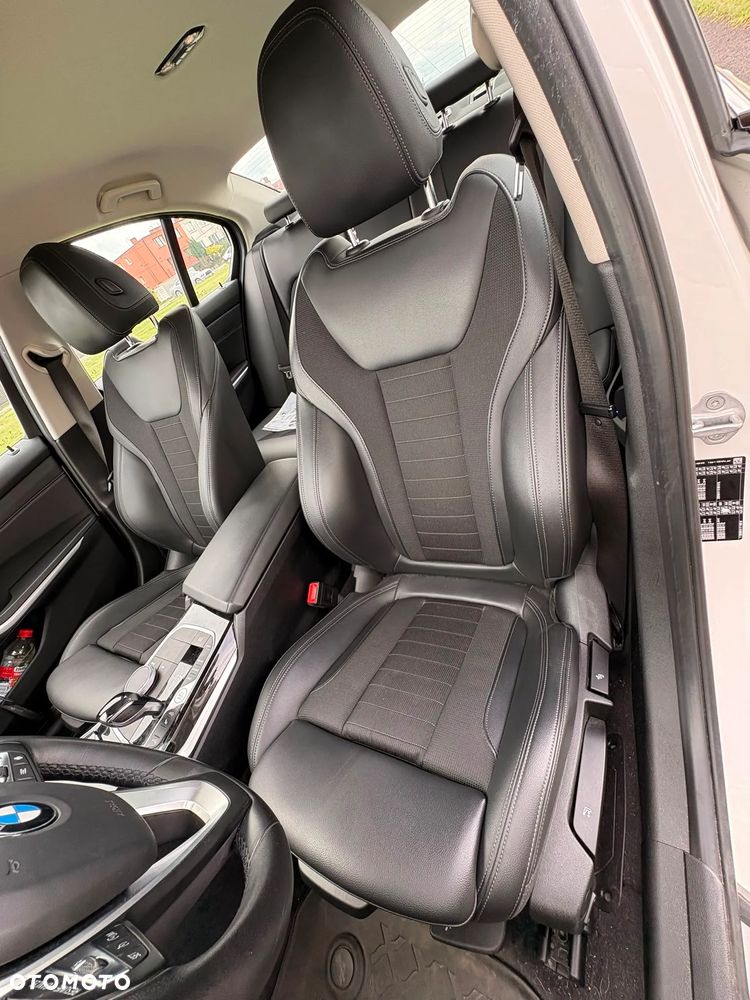 BMW Seria 3 318i Business Edition - 16