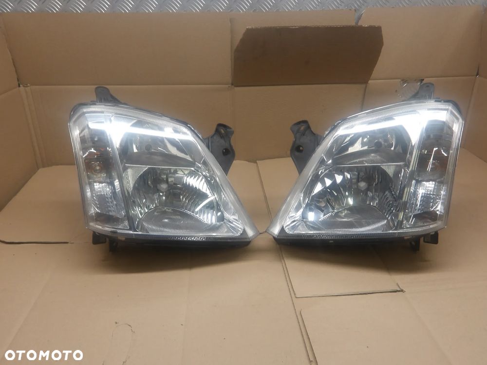 OPEL MERIVA A I LIFT 05-10 1.4B LAMPA PRAWA LEWA PRZÓD PRZEDNIA 93321053 93321052 - 16