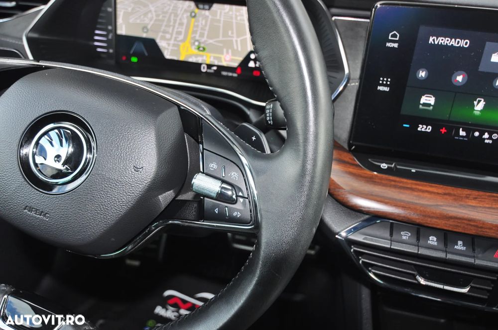 Skoda Octavia 2.0 TDI DSG 4X4 Scout - 21