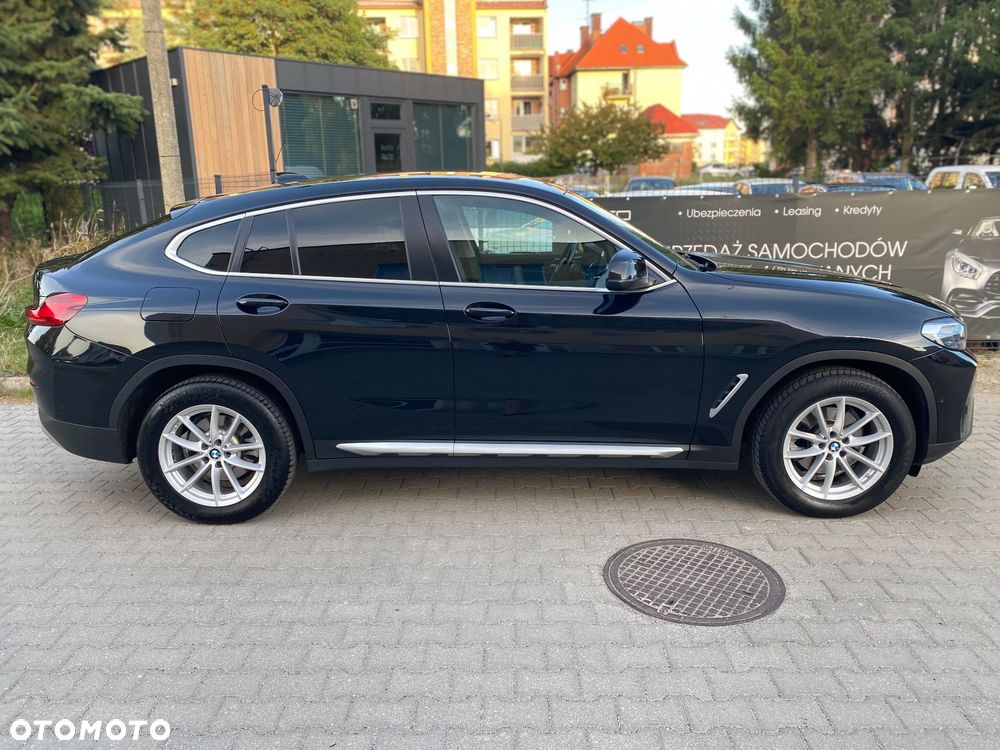 BMW X4 xDrive20i GPF Advantage sport - 3