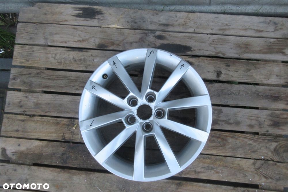 skoda oe alufelga 16 6j 5x100 et38 - 1