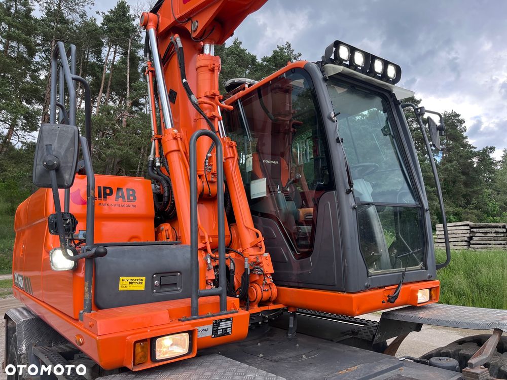 Doosan DX140W-3 - 15