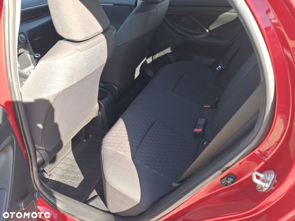 Toyota Yaris 1.5 Comfort - 10
