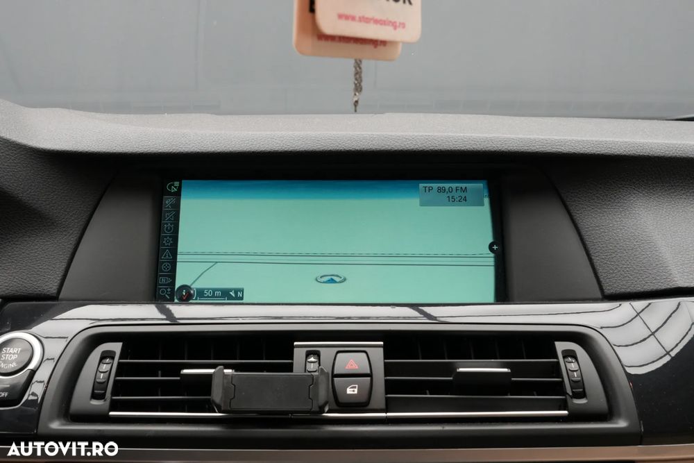 BMW Seria 5 520d xDrive - 21