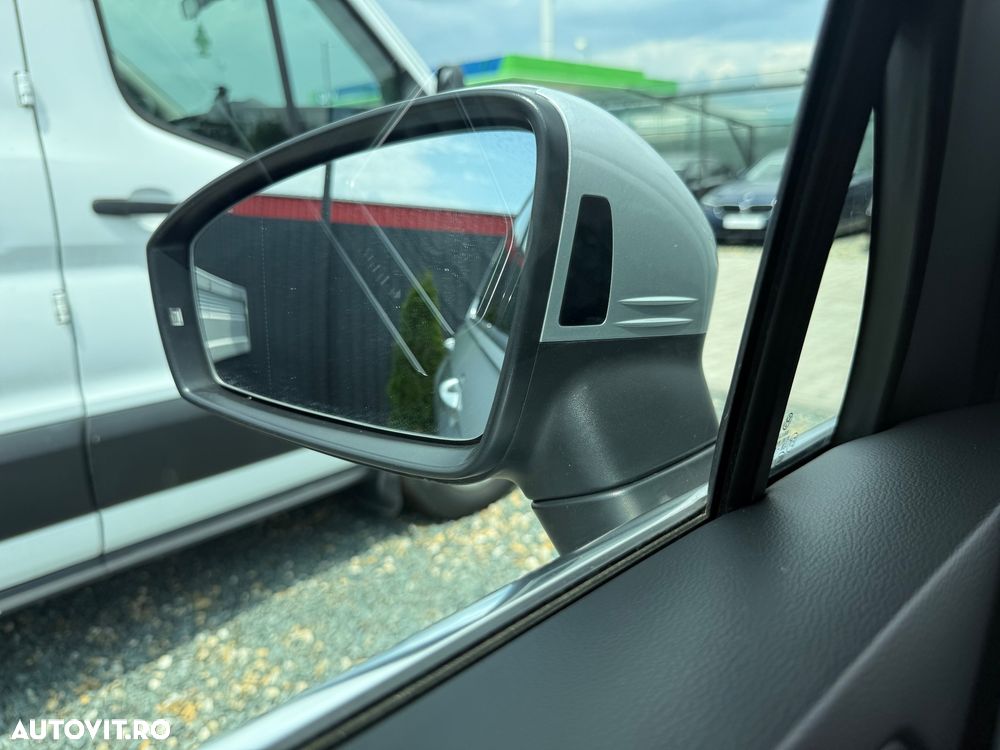 Volkswagen Tiguan 1.4 eHybrid OPF DSG R-Line - 38