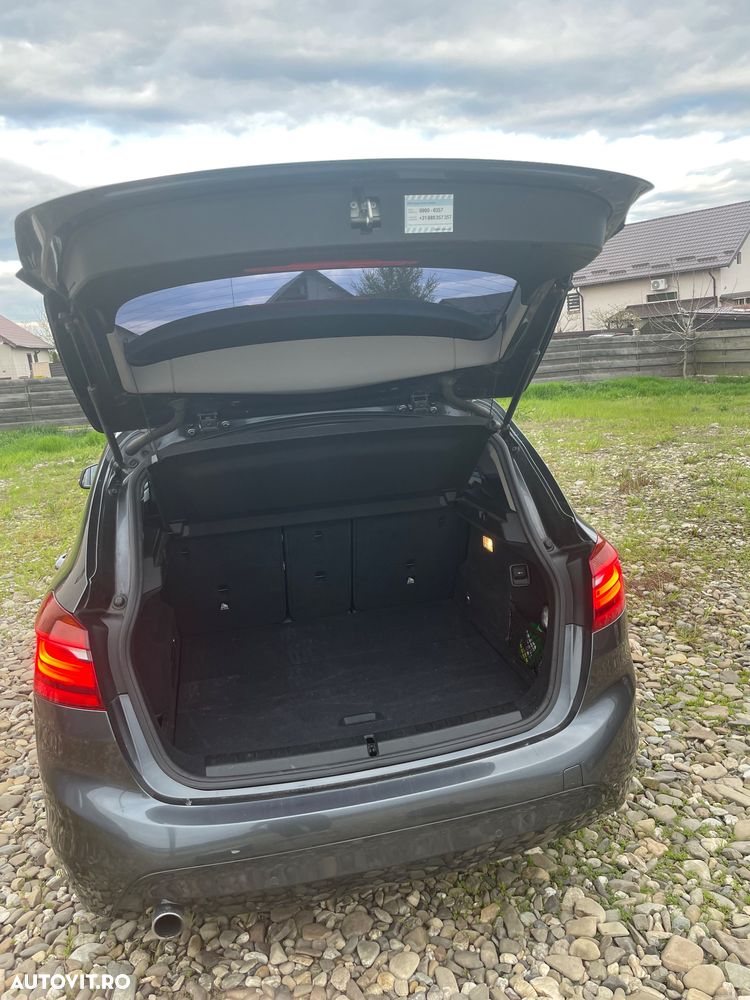 BMW Seria 2 214d Sport Line - 12