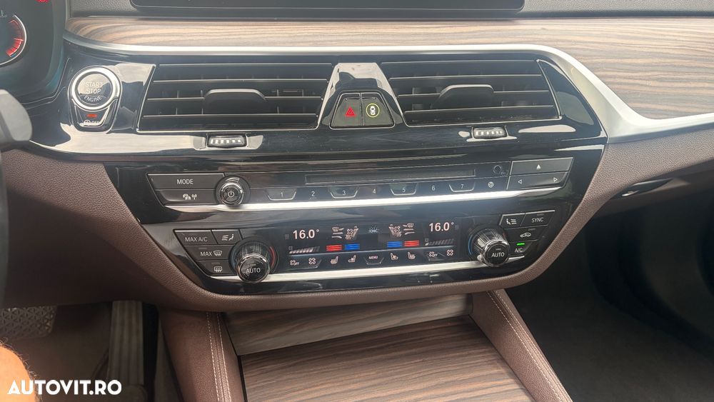 BMW Seria 5 530d AT - 9