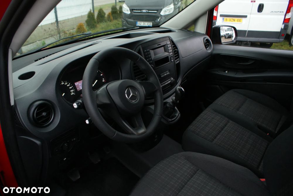 Mercedes-Benz Vito - 9