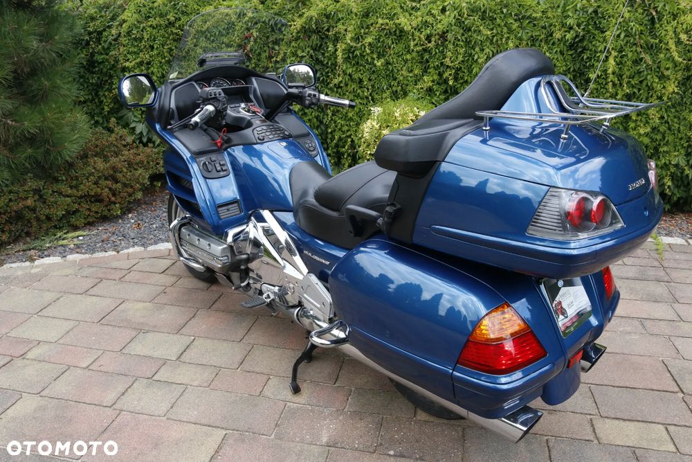 Honda GL - 23
