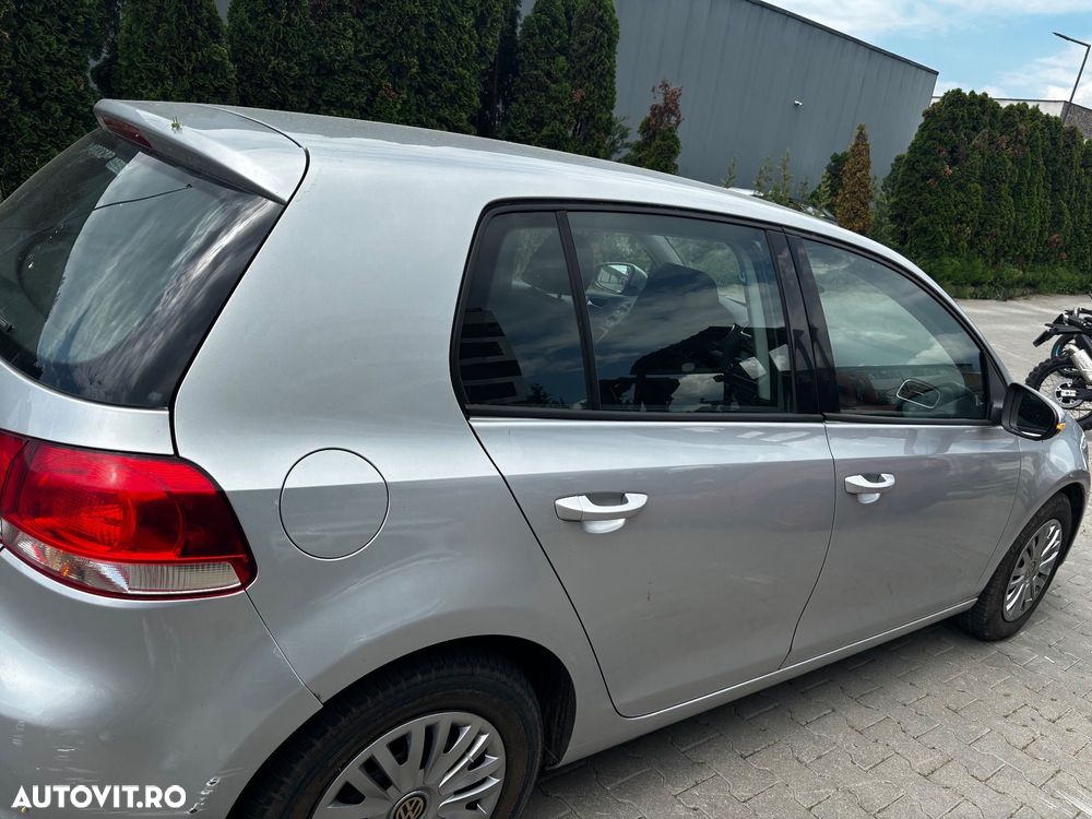 Volkswagen Golf 1.2 TSI Comfortline - 2