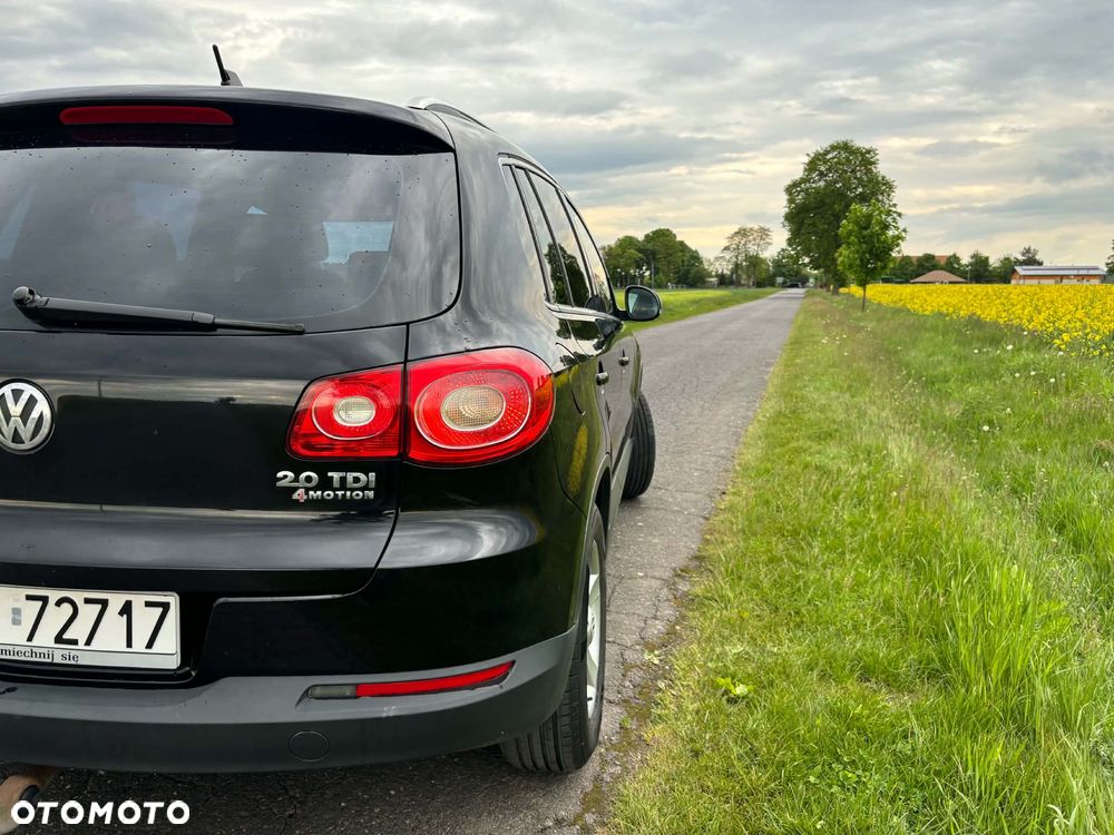 Volkswagen Tiguan - 11