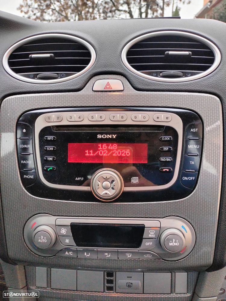 Ford Focus 1.6 TDCi Titanium - 17