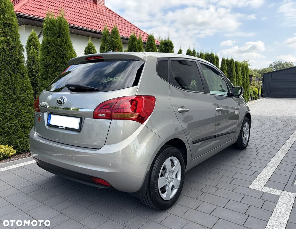 Kia Venga 1.4 Business Line - 1