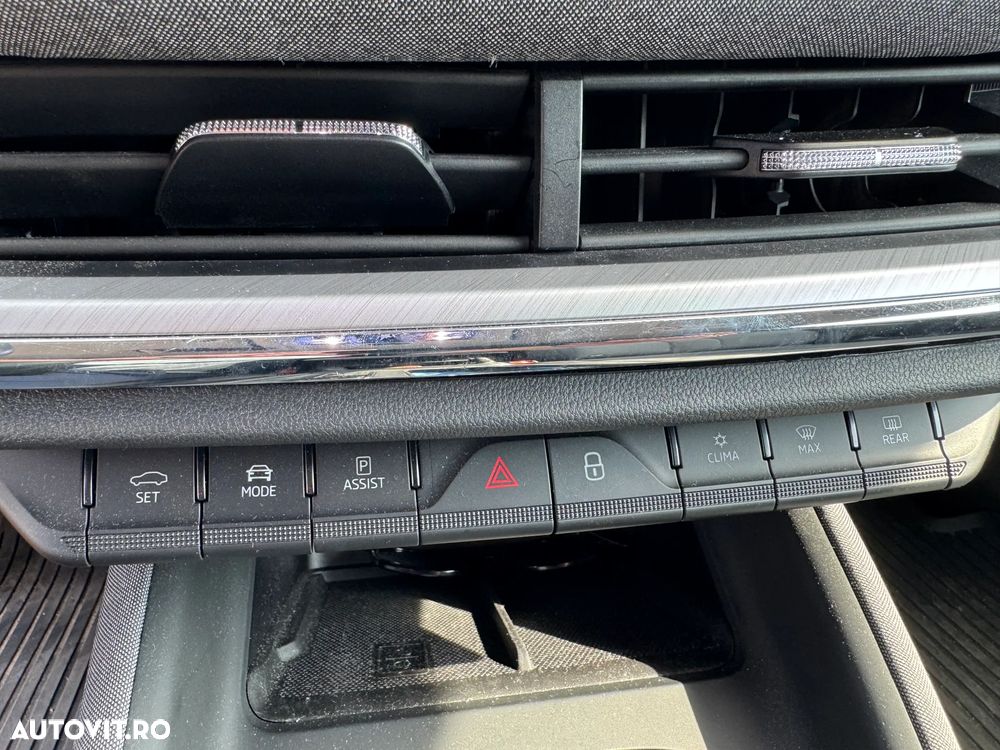 Skoda Enyaq iV Electric 80 - 8