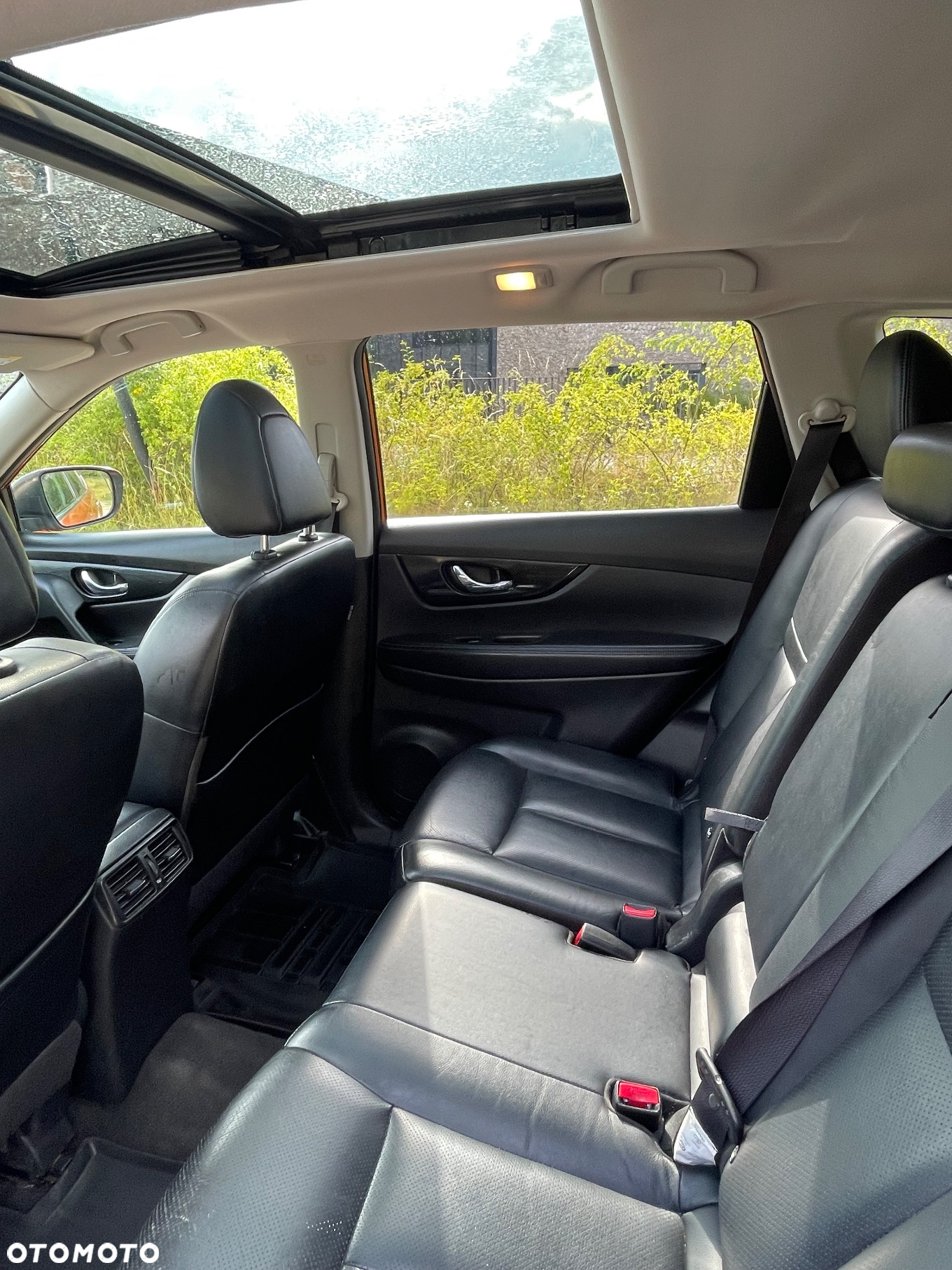 Nissan X-Trail 2.0 dCi Tekna 4WD Xtronic 7os - 7