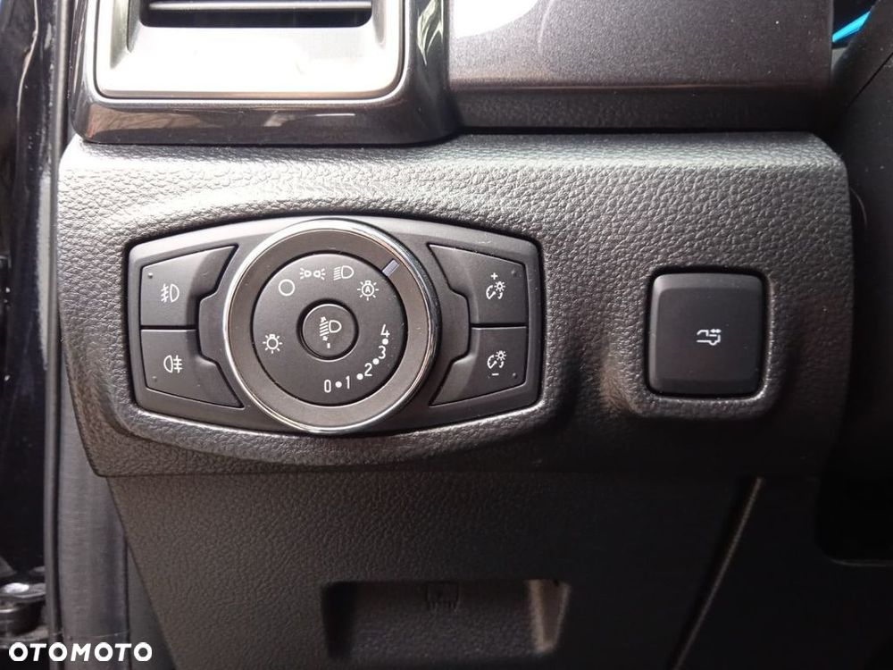 Ford Ranger 2.0 EcoBlue 4x4 DC Wildtrak - 31