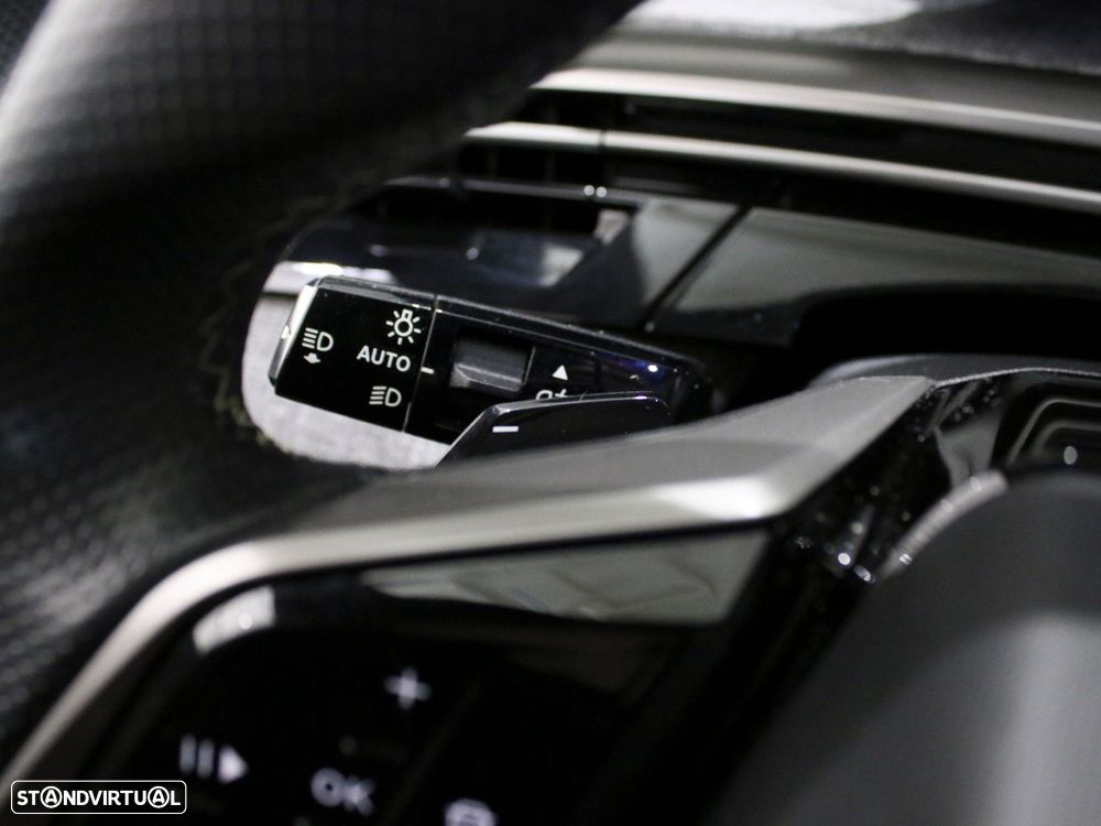 Peugeot 3008 1.2 Hybrid GT e-DCS6 - 39