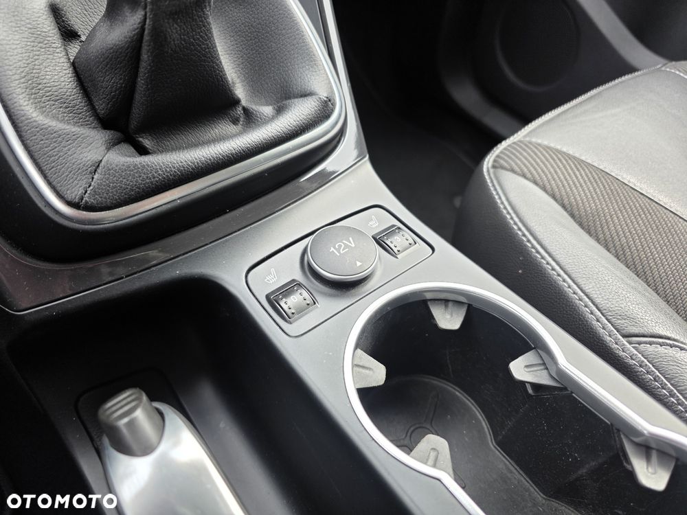 Ford Kuga 1.5 EcoBoost FWD Titanium ASS MMT6 - 13