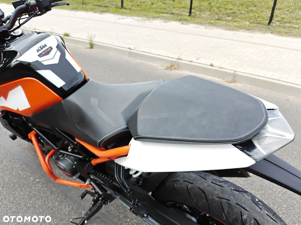 KTM Duke 125 - 12