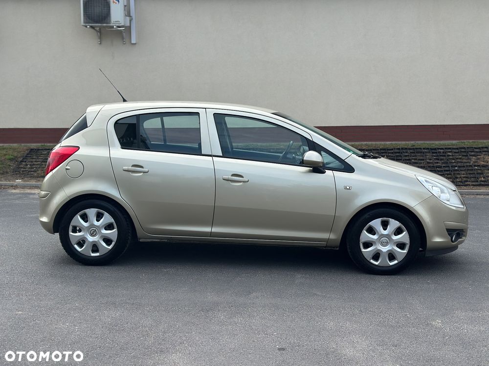 Opel Corsa 1.2 16V Enjoy - 13
