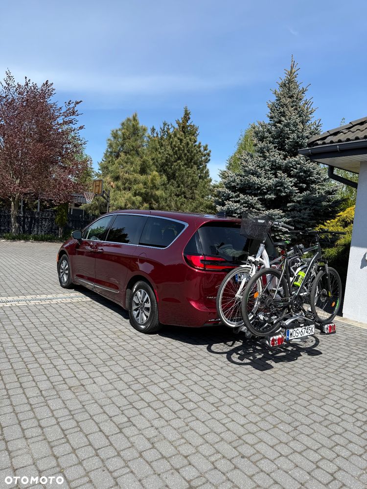 Chrysler Pacifica - 19